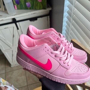 Nike Pink Women's Sneakers 8.5